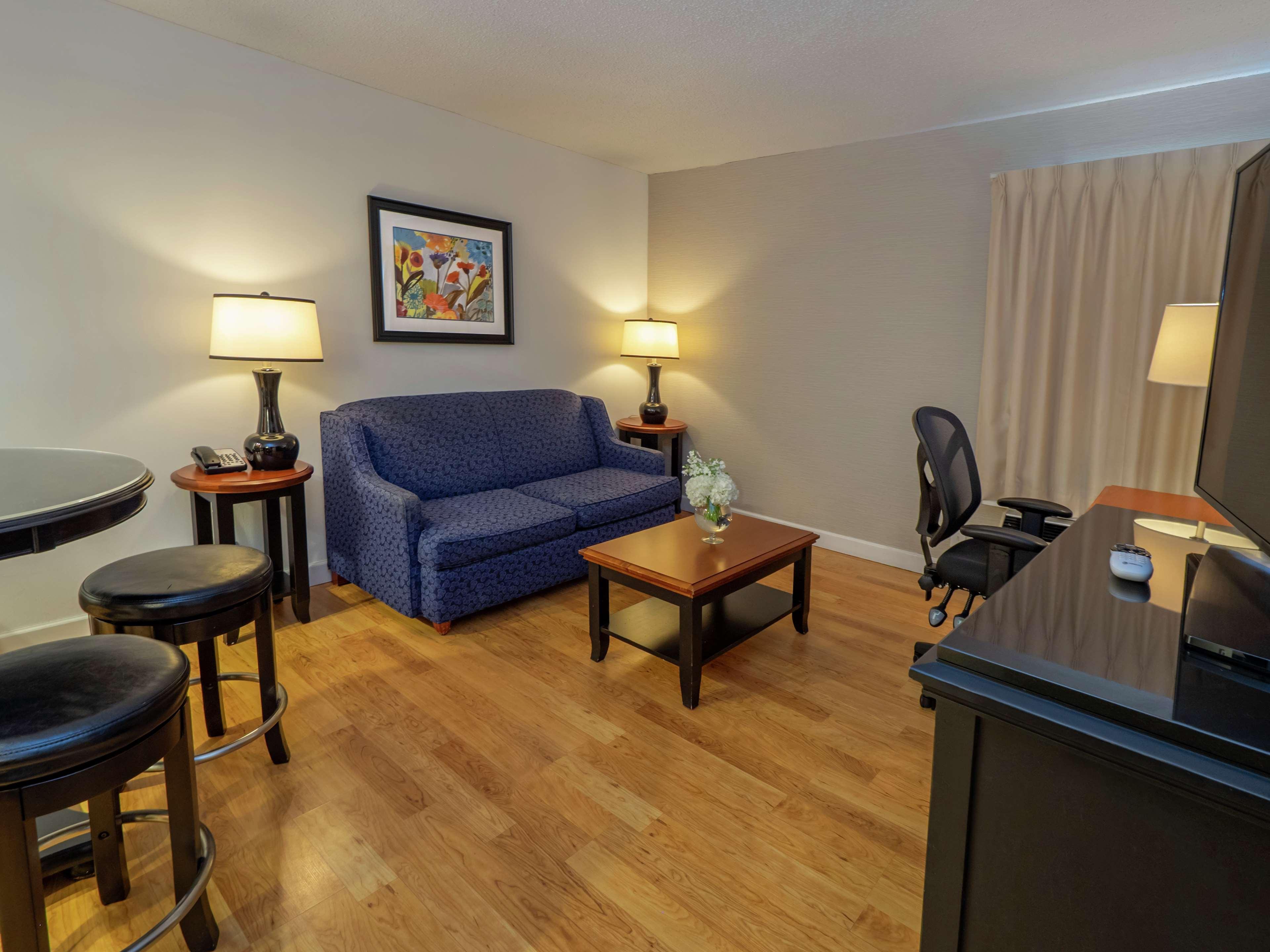 Doubletree By Hilton Buffalo-Amherst Exterior foto