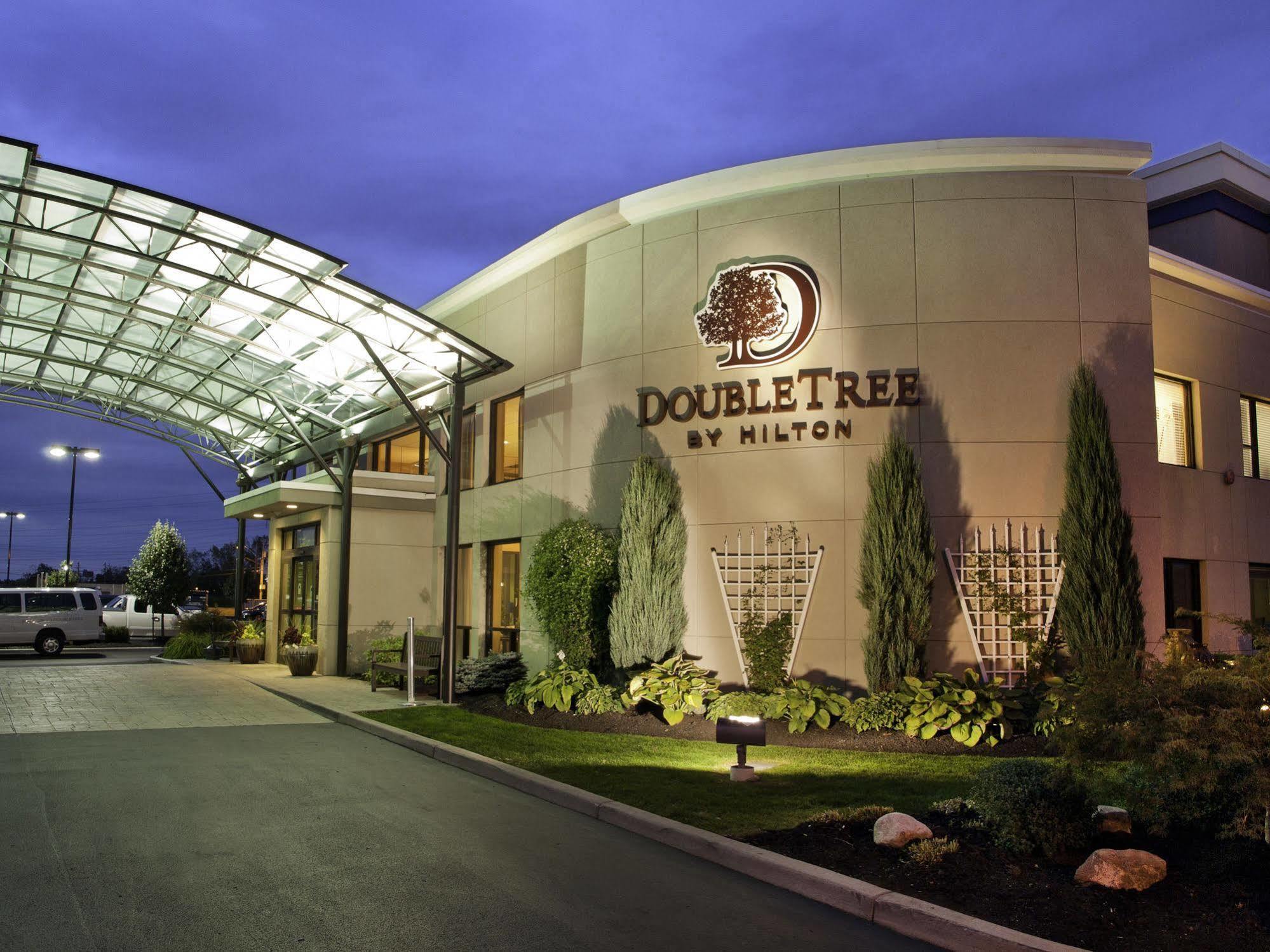Doubletree By Hilton Buffalo-Amherst Exterior foto